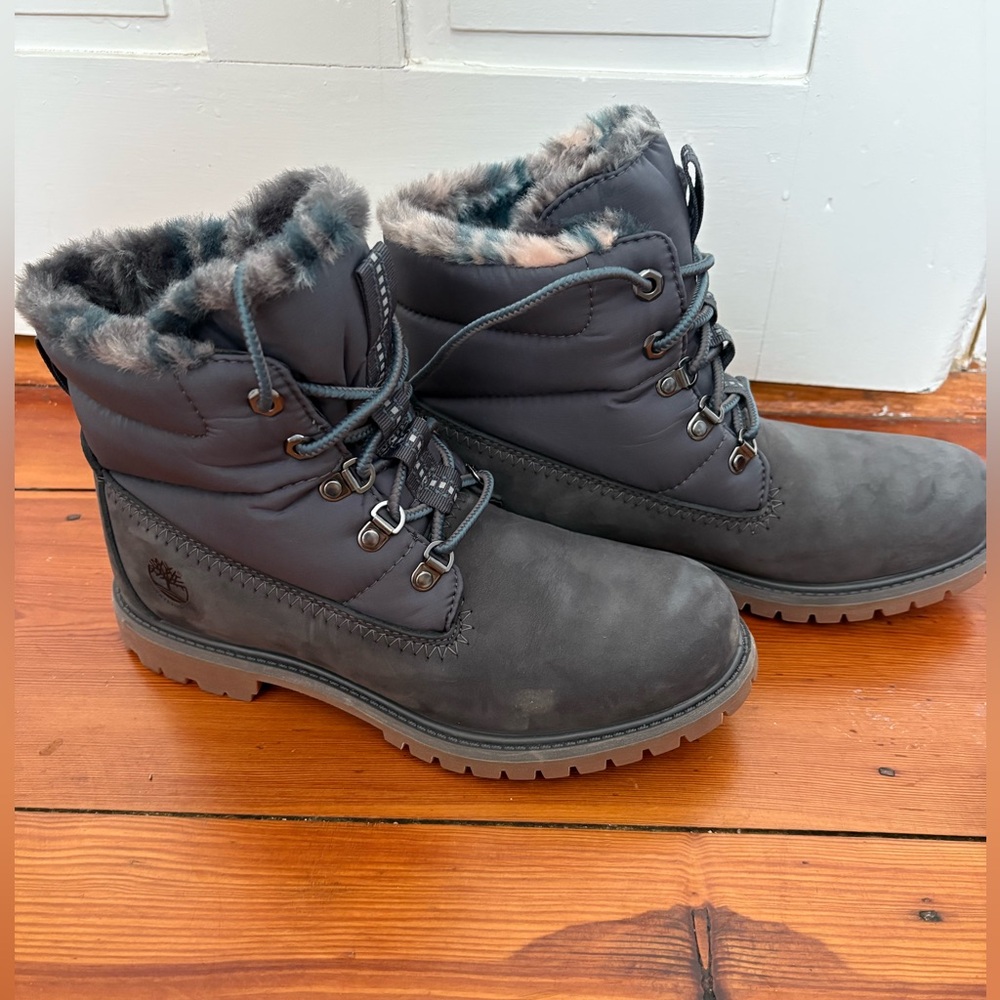 Timberland Women's Black Fur-Lined Winter Boots